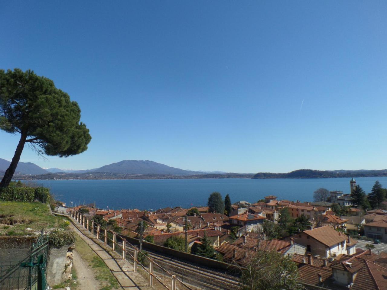 Villa La Briciola Lesa Exterior foto